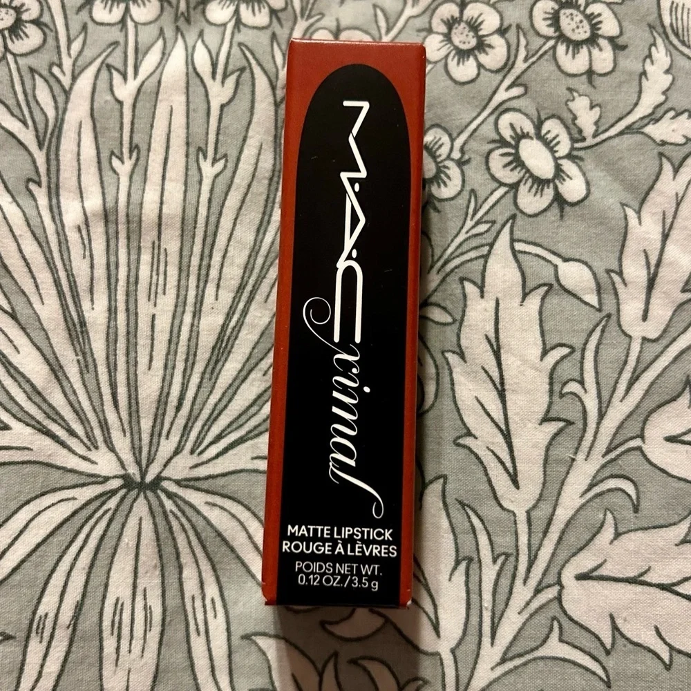 MAC M·A·Cximal Silky Matte Lipstick in Suga Dada